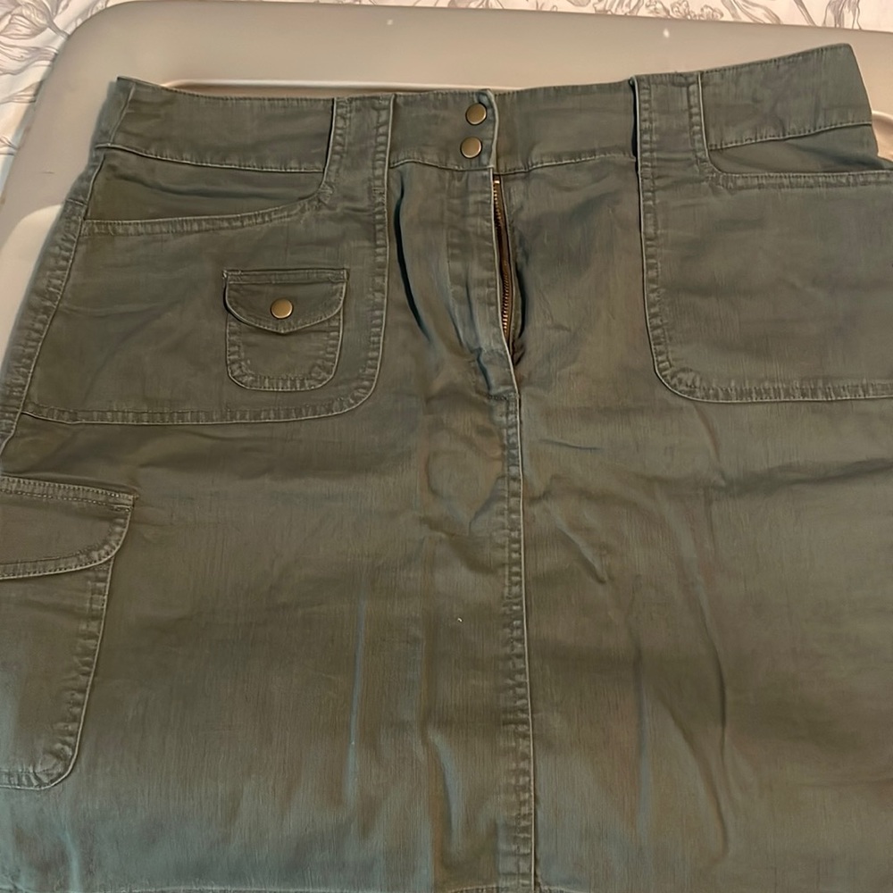 Jones NY skirt